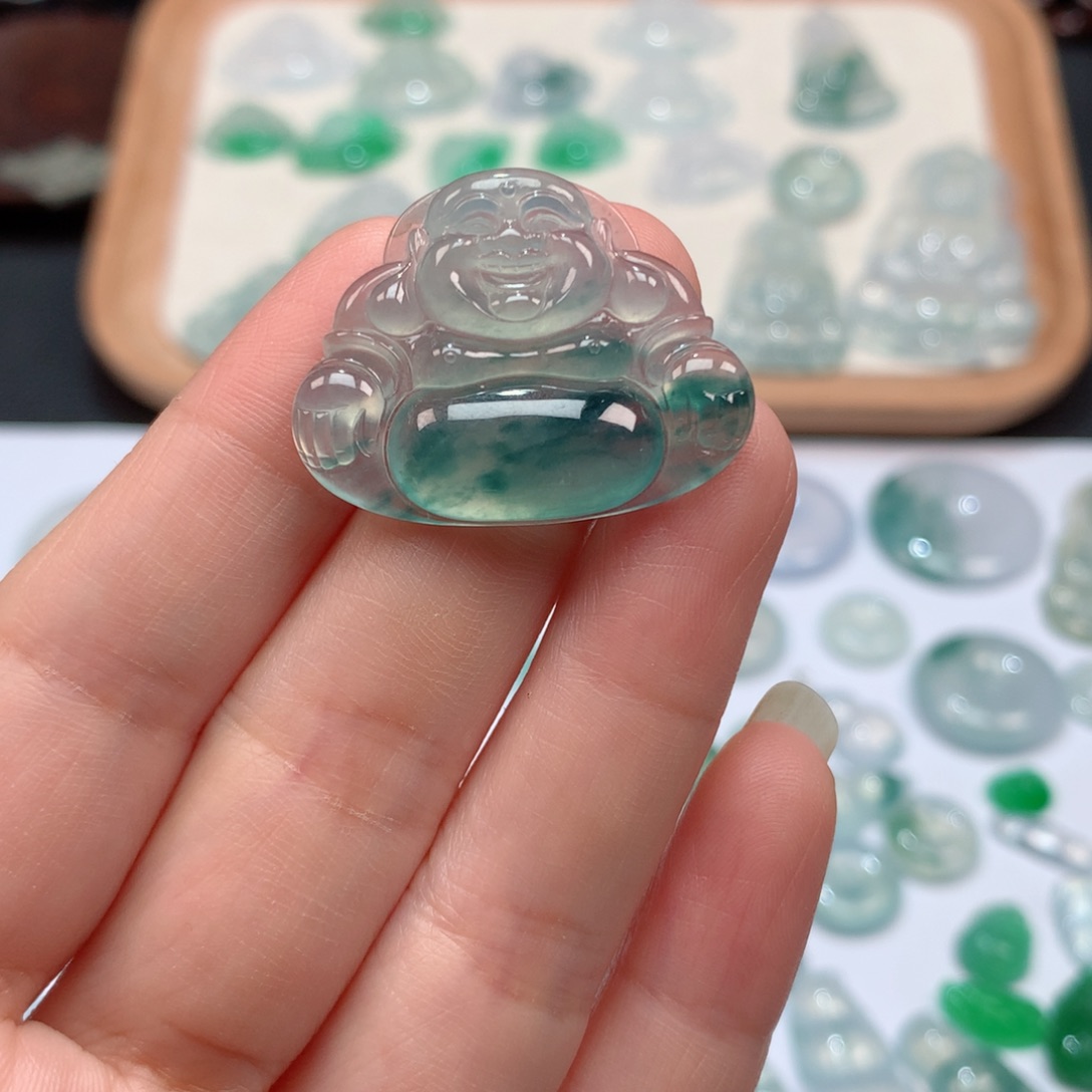 翡翠未镶嵌颈饰高冰飘花佛公