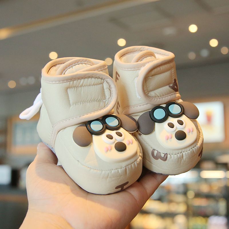 秋冬婴儿鞋男女加绒厚棉雪地靴防滑不掉软底学步鞋男女童一岁走路
