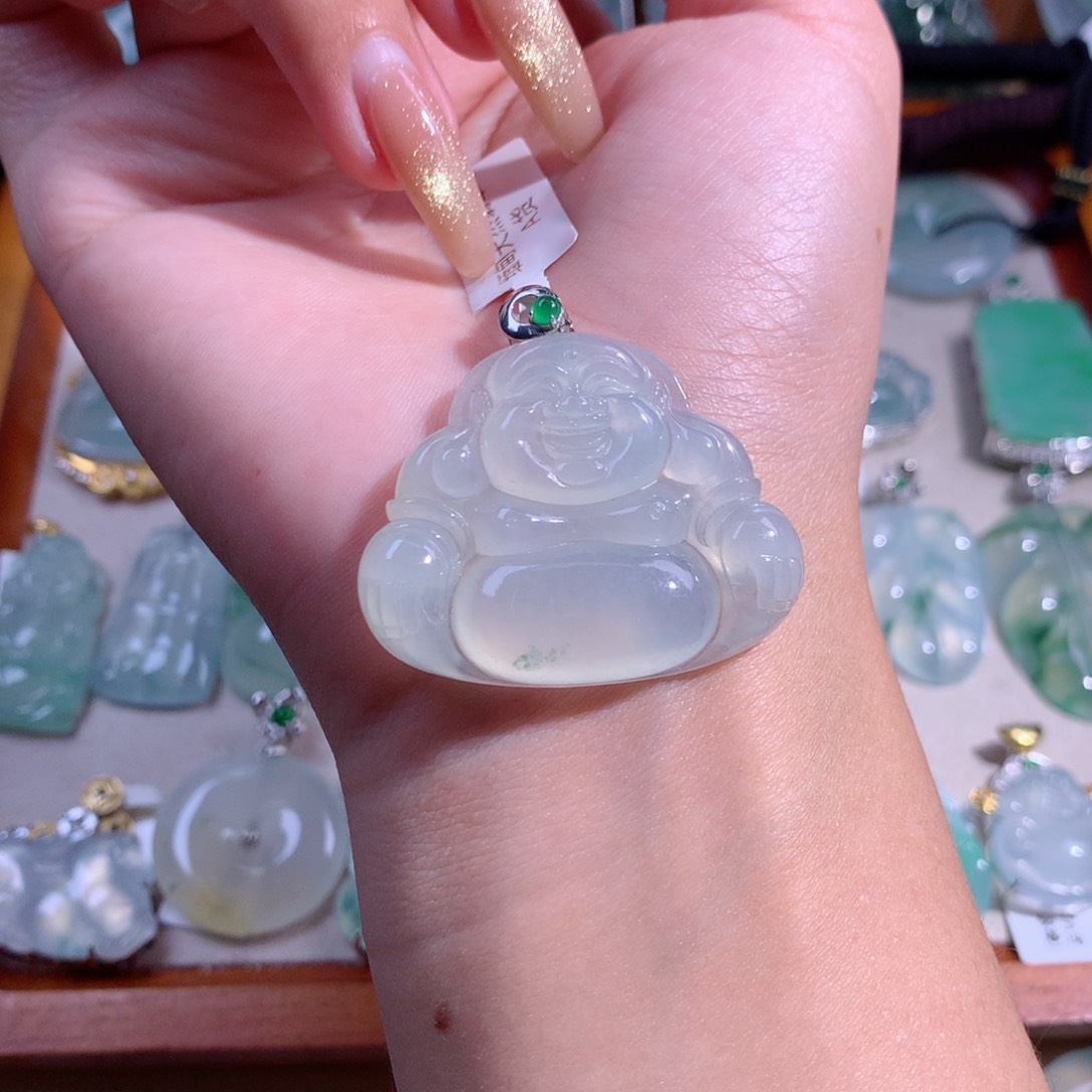 翡翠吊坠(不含链)18K金镶嵌