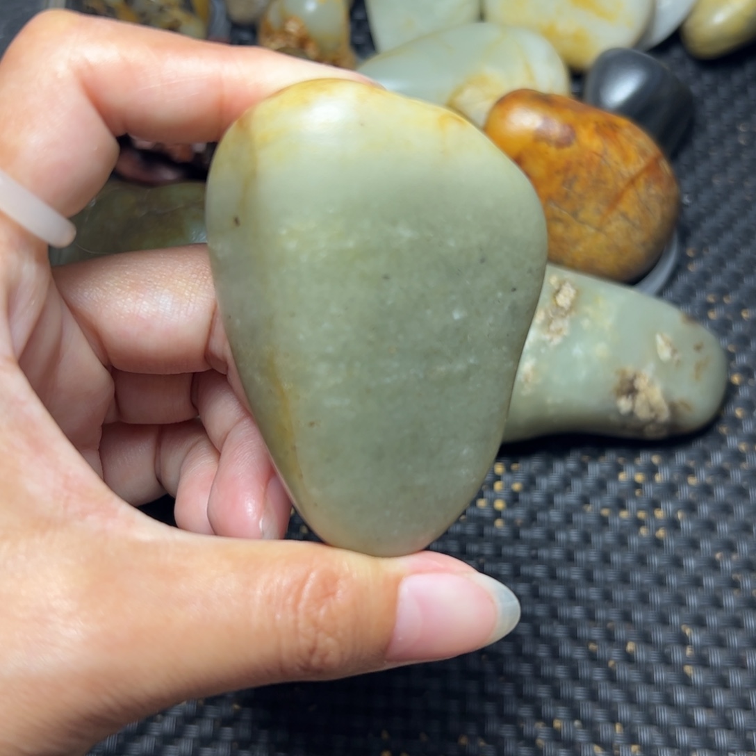 未镶嵌和田玉挂件40