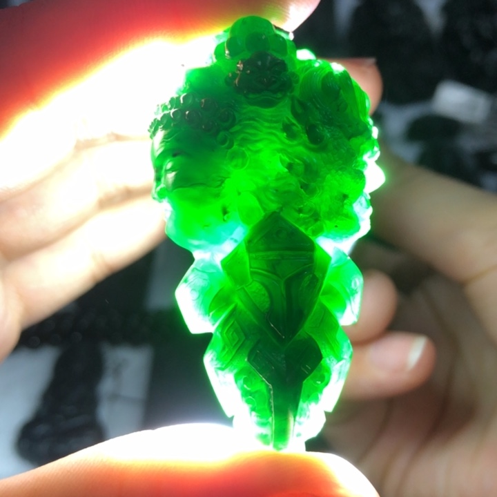 定制翡翠未镶嵌一念之间