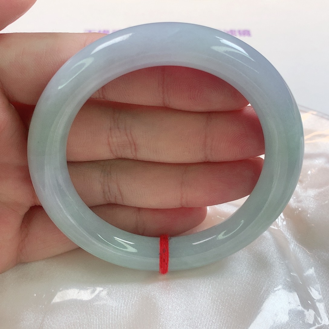 翡翠未镶嵌手镯（圆镯）364号