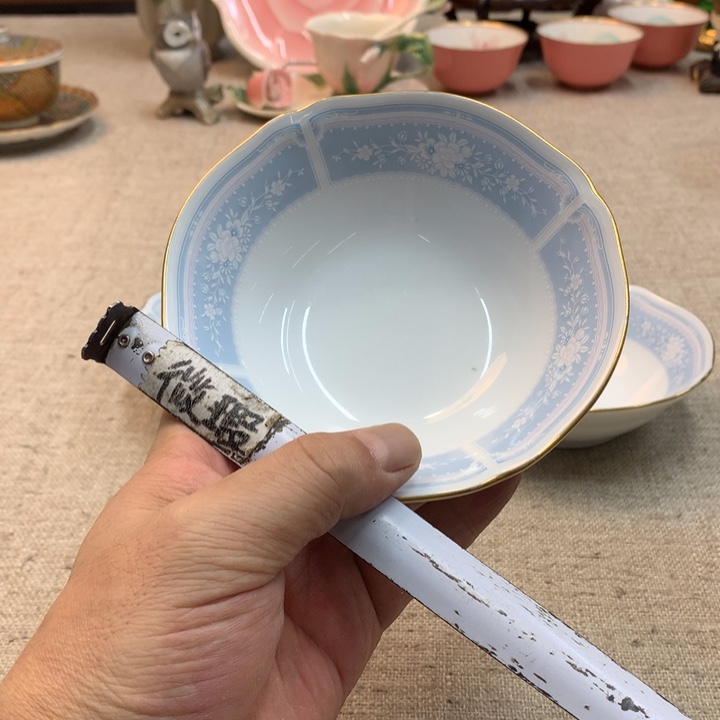金瓷阁家的美丽瓷器