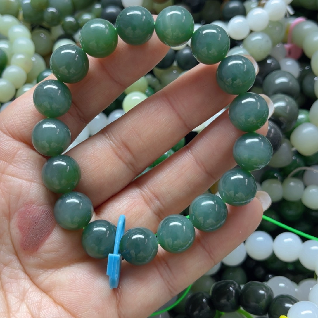 和田玉手链未镶嵌