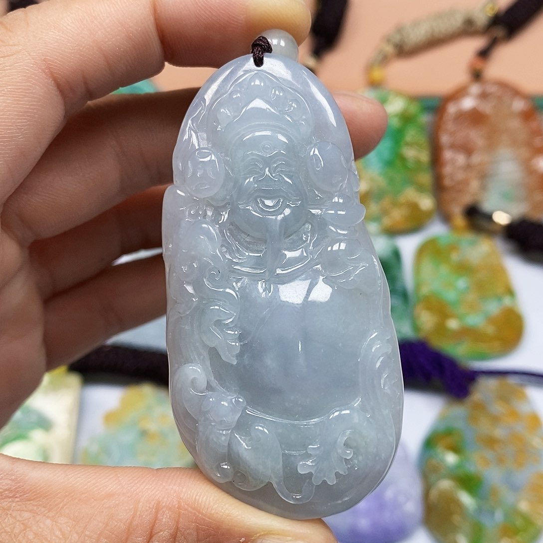 颈饰未镶嵌翡翠翡翠A货一物一证