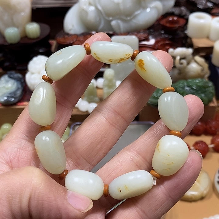 和田玉（糖玉）未镶嵌挂件