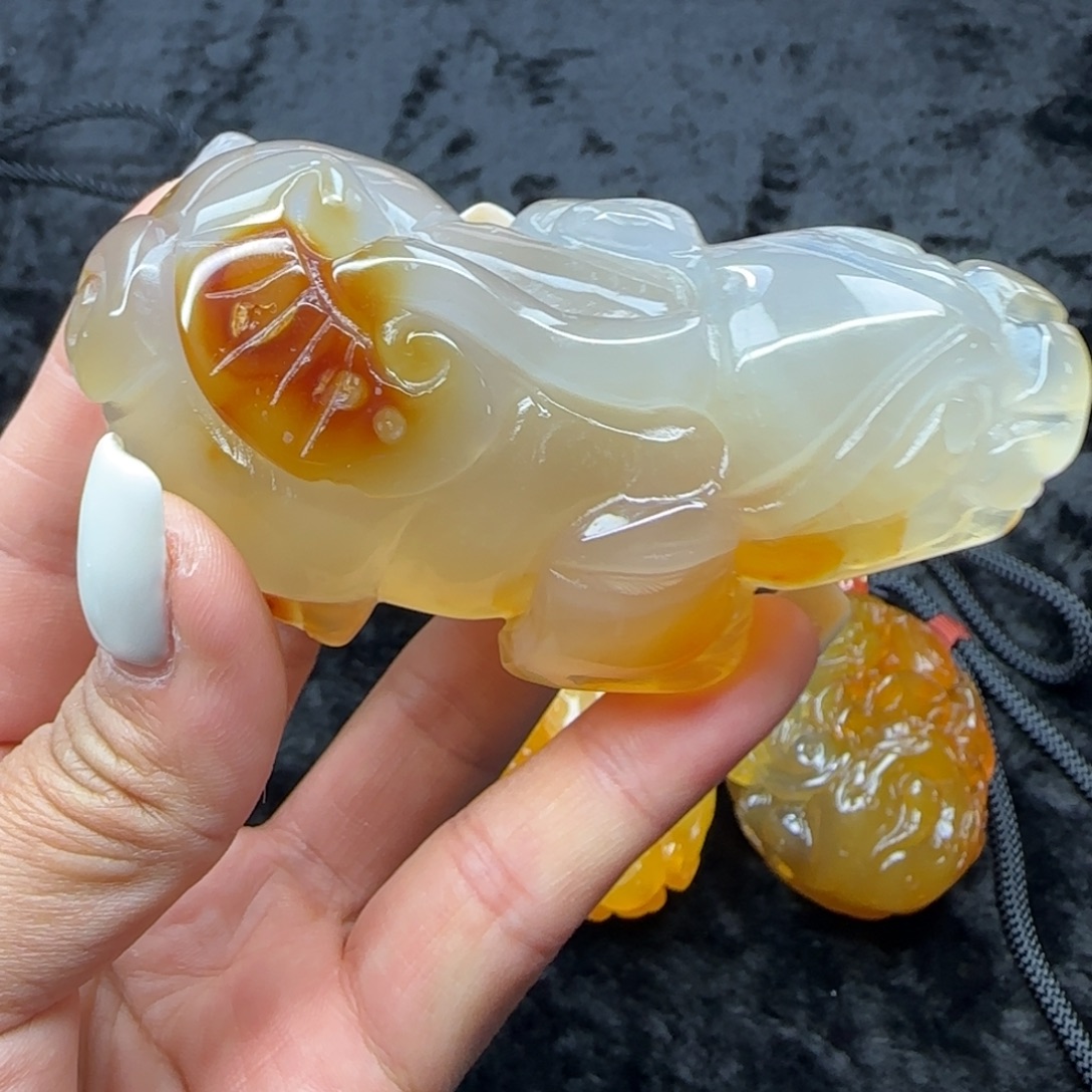 玛瑙/玉髓合金吊坠(赠链)