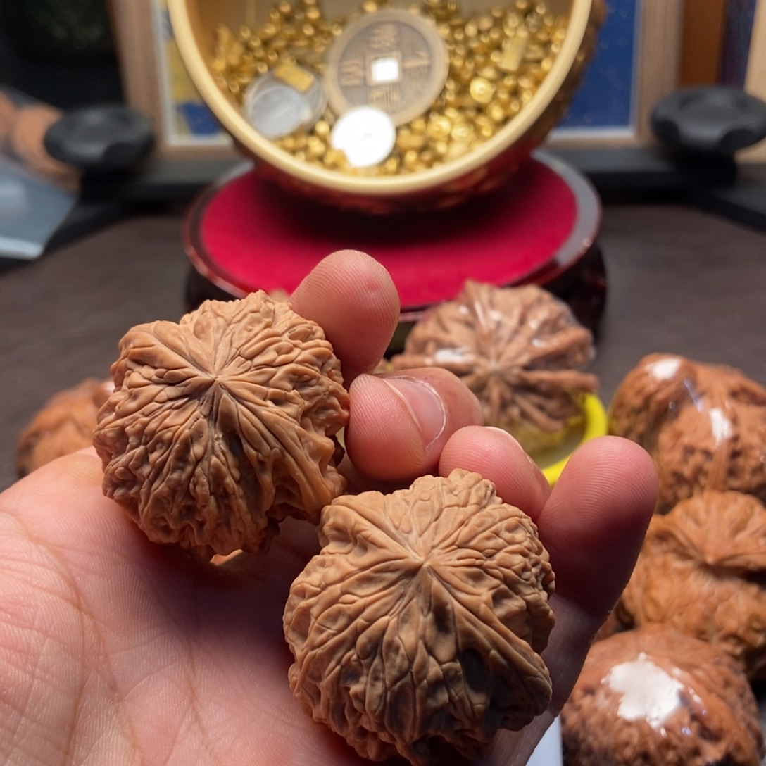 ༺***༻吊坠文玩核桃暴雪