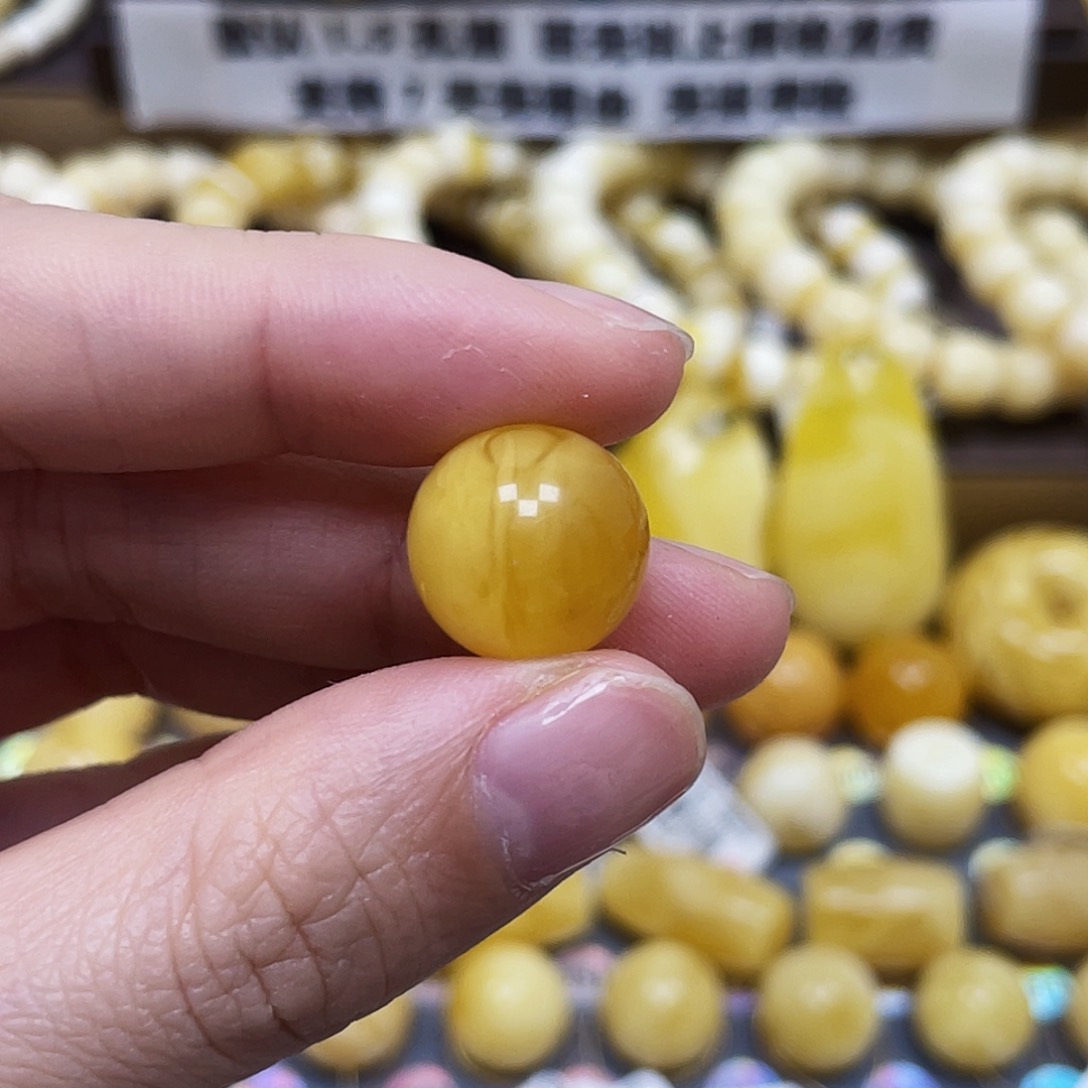 琥珀珠宝奇石未镶嵌14.5mm平头