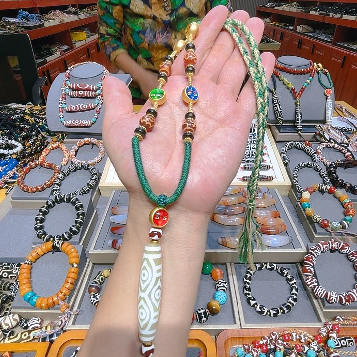 未镶嵌玛瑙/玉髓珠宝奇石