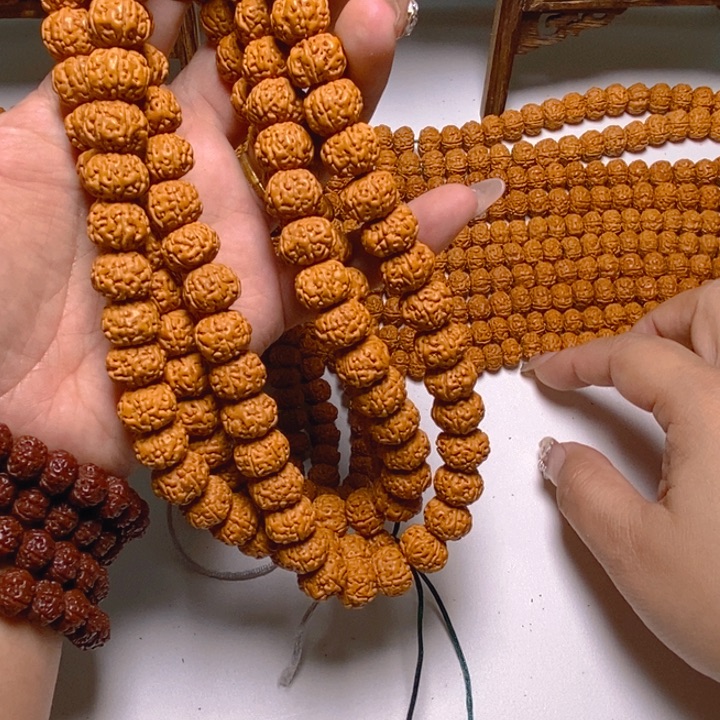 红***行金刚菩提吊坠金刚