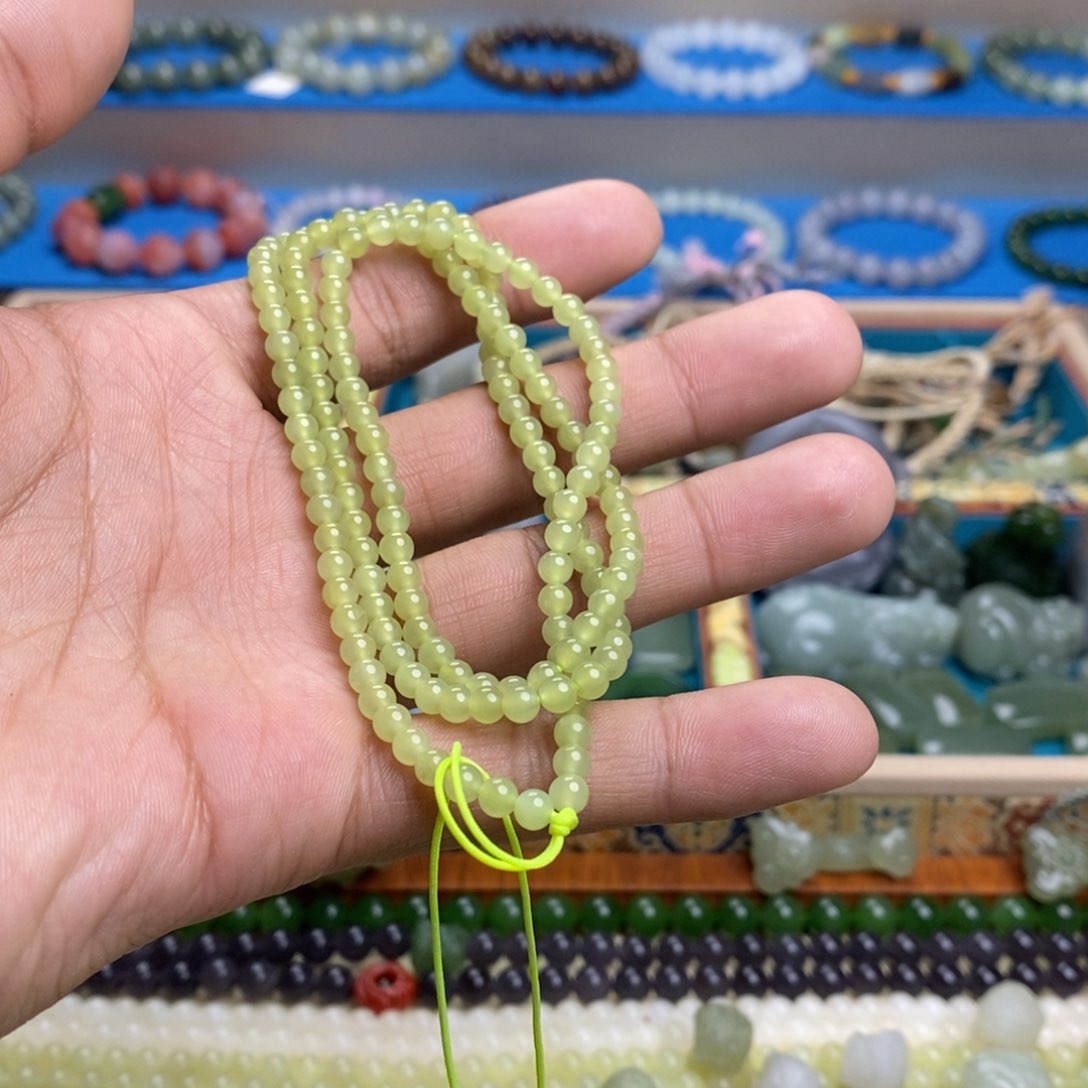 和田玉手串未镶嵌