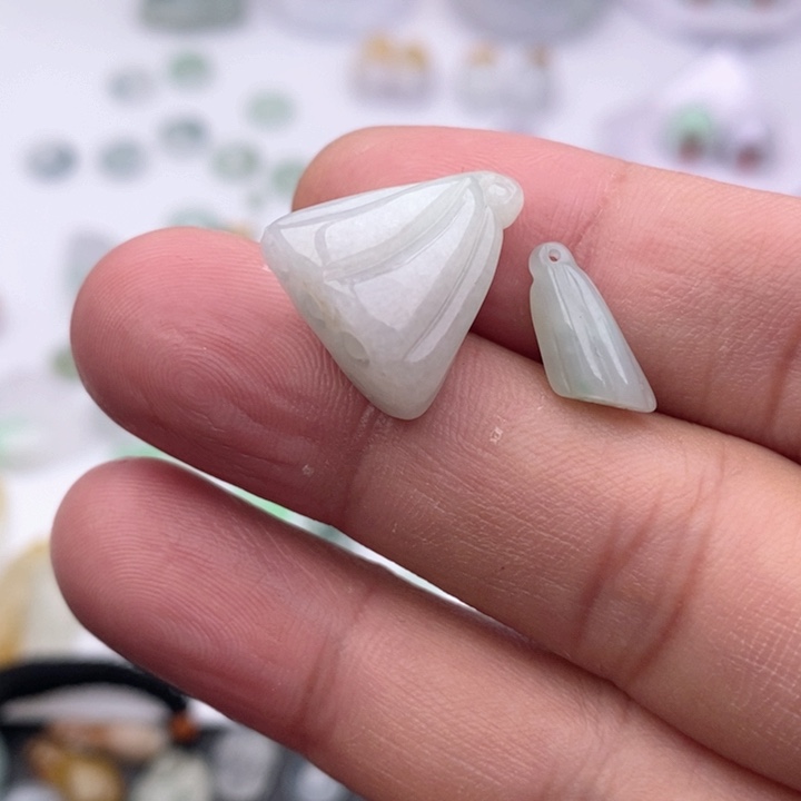 翡翠吊坠(不含链)未镶嵌周****鱼
