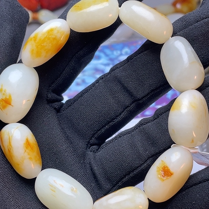 和田玉未镶嵌手链