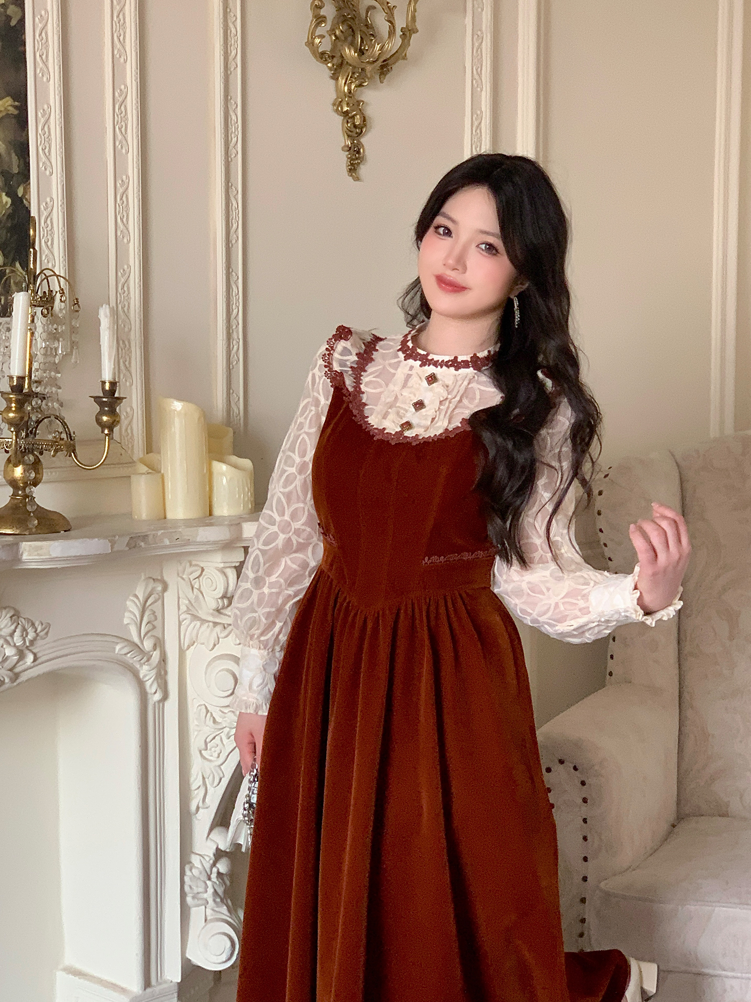 MB大码女装【焦糖暖冬】法式秋冬丝绒设计感假两件蕾丝提花连衣裙