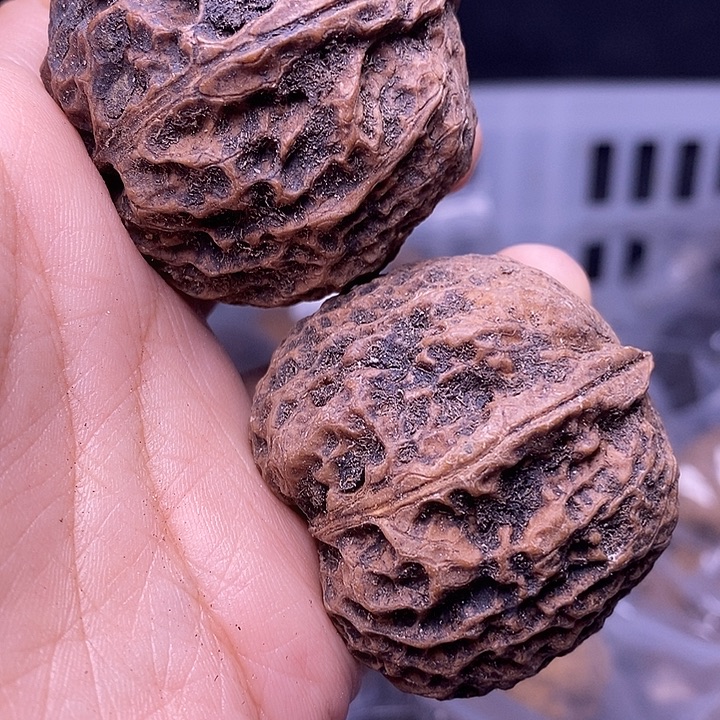 文玩核桃把件  175