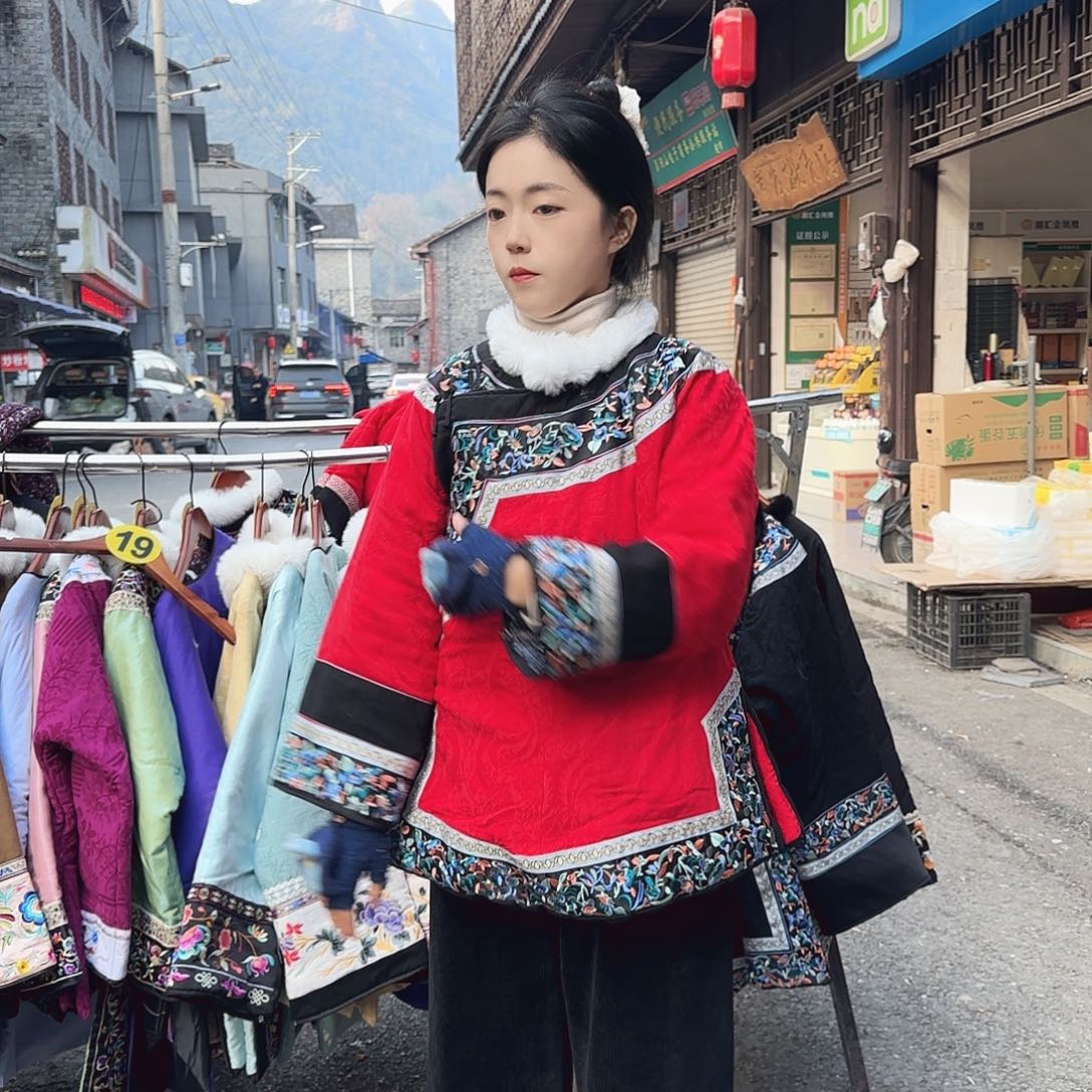 心***恩湘西苗族刺绣加厚155 98斤