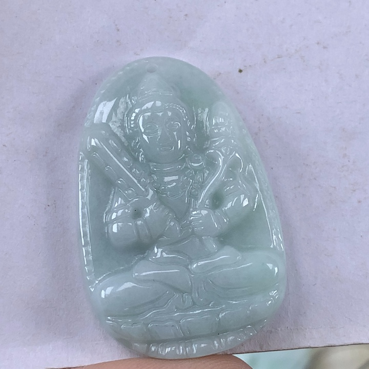 颈饰未镶嵌翡翠虚空