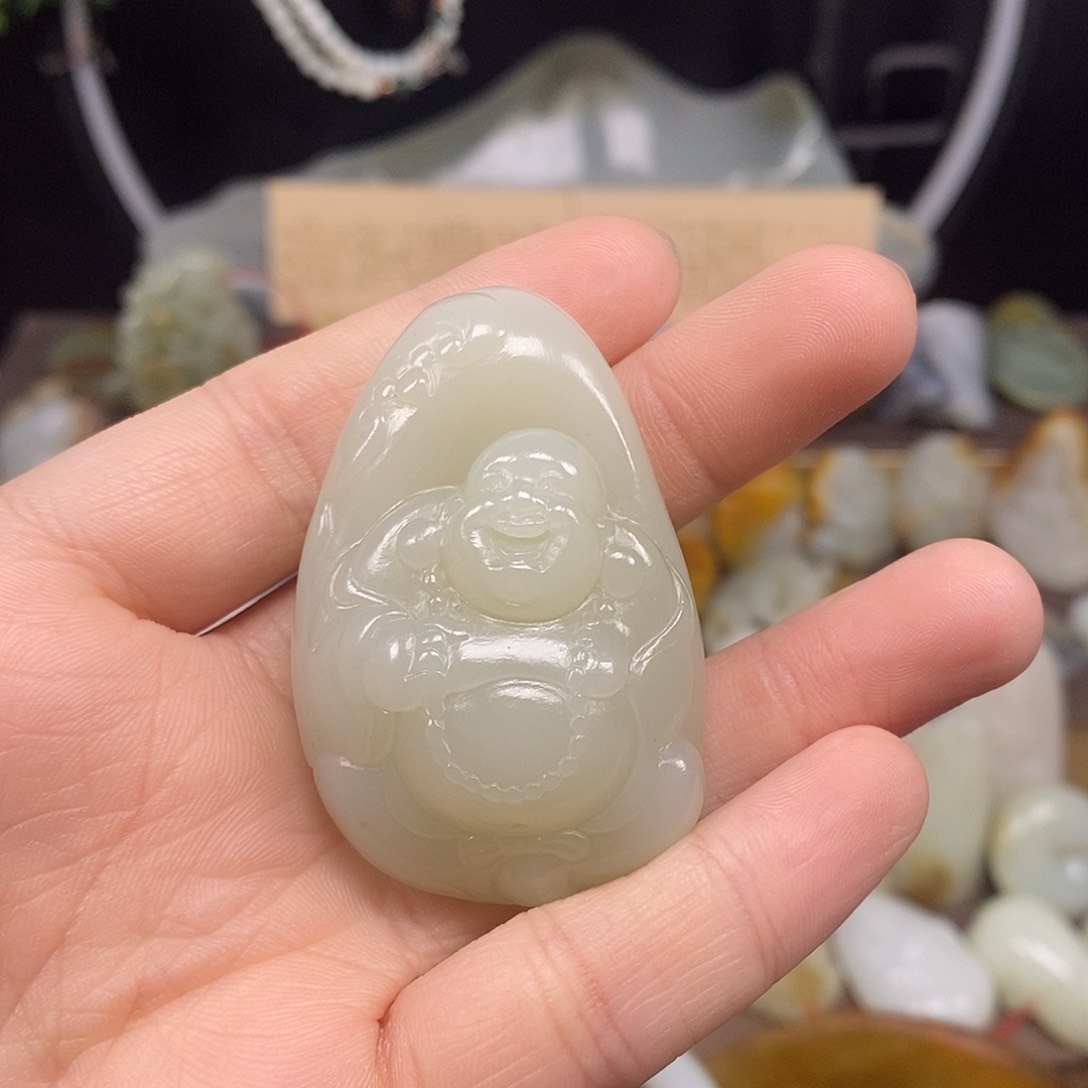 和田玉颈饰未镶嵌30