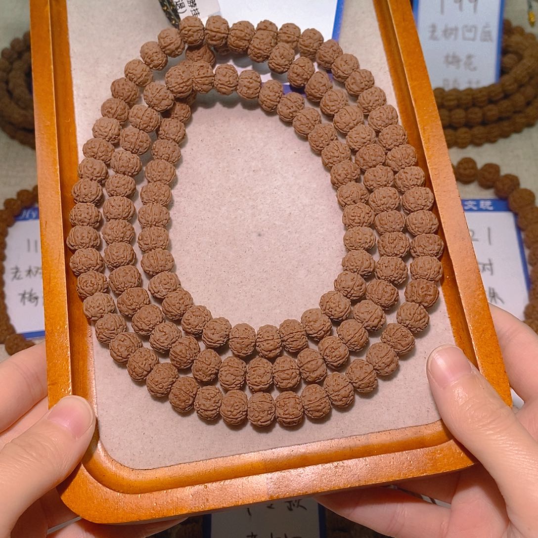 春***︒金刚菩提手串197纯血老树王脖挂10.5