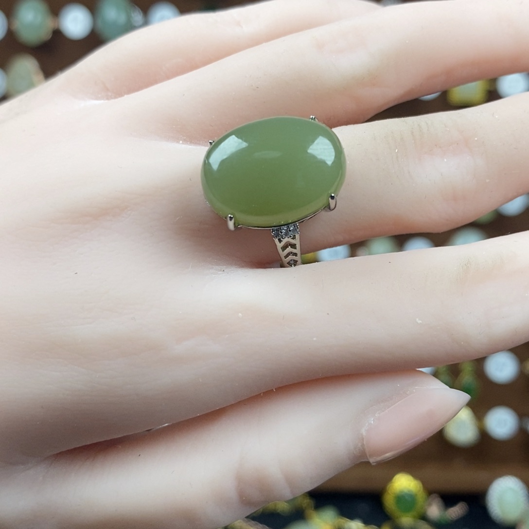 和田玉（青玉）戒指合金