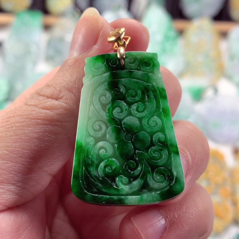 【闪购商品】翡翠吊坠(不含链)未镶嵌