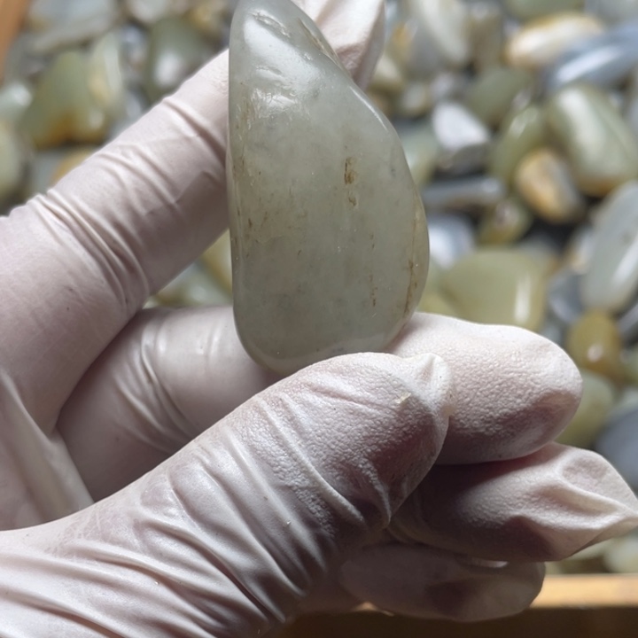 和田玉未镶嵌珠宝半成品