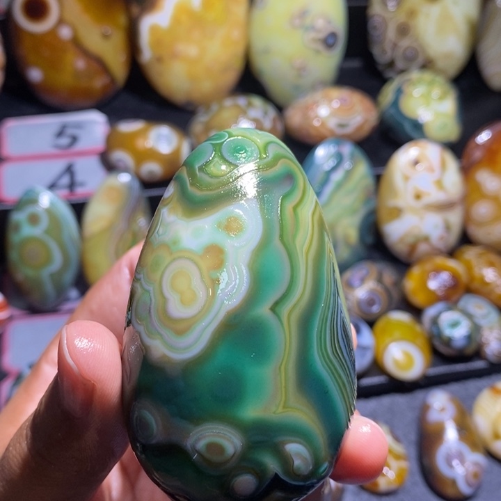 玛瑙/玉髓未镶嵌珠宝奇石99