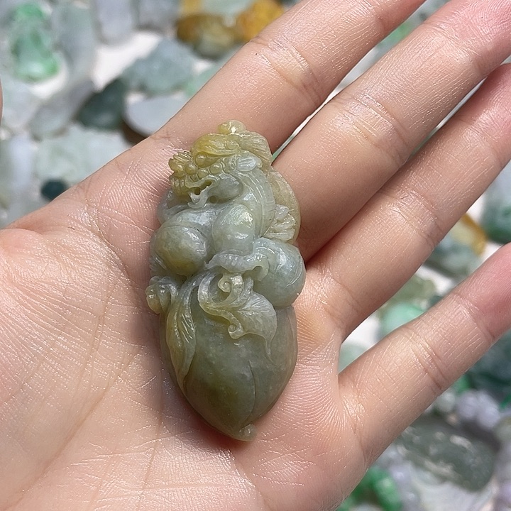 定制翡翠未镶嵌翡翠