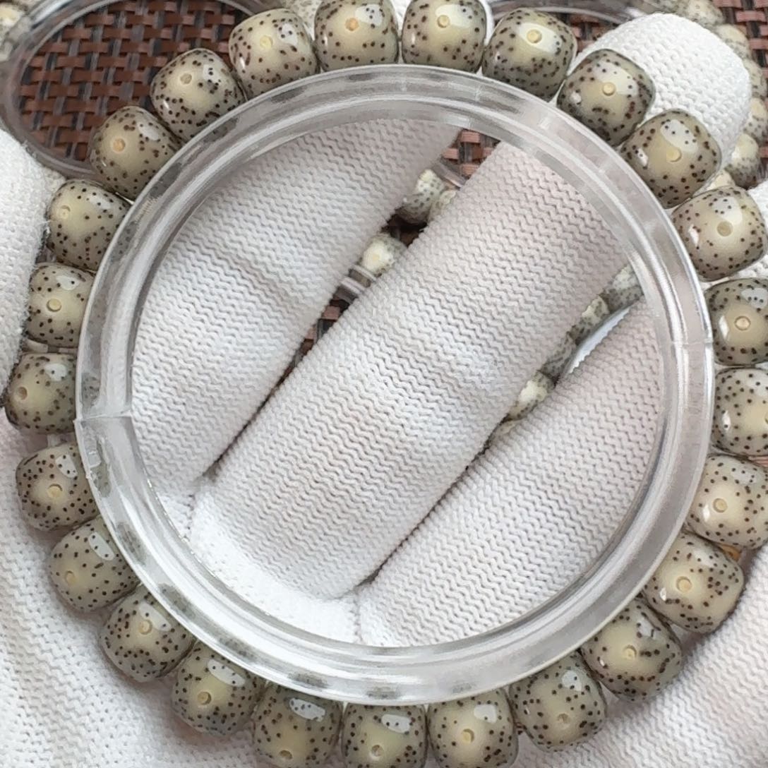 星月菩提手串糯冰 卡9