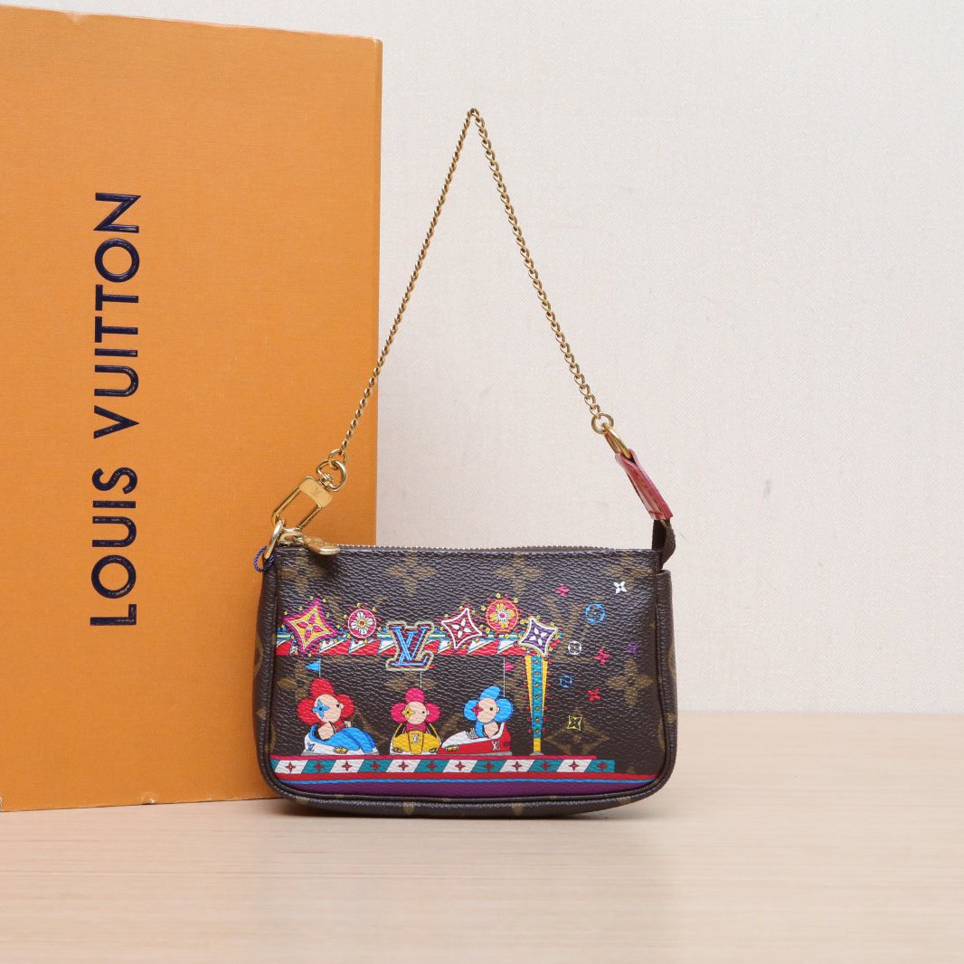 95新 LouisVuitton/路易威登 【黑黑】小麻将包 老花 PVC 2020