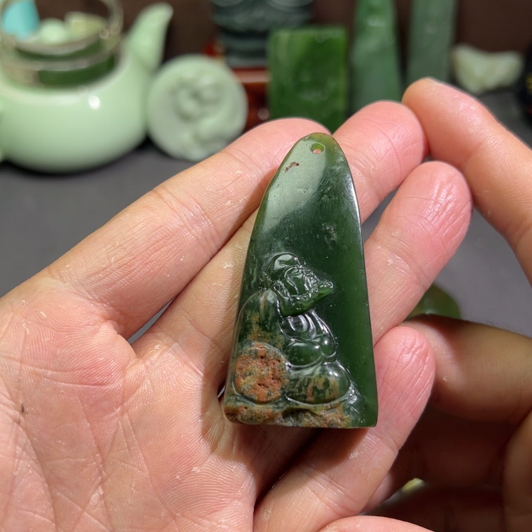 和田玉未镶嵌颈饰