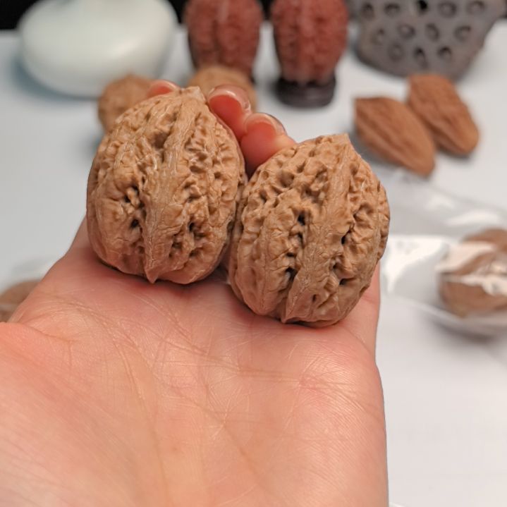 文玩核桃把件楸子 6