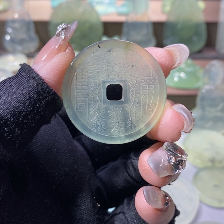 岫玉吊坠未镶嵌吊坠