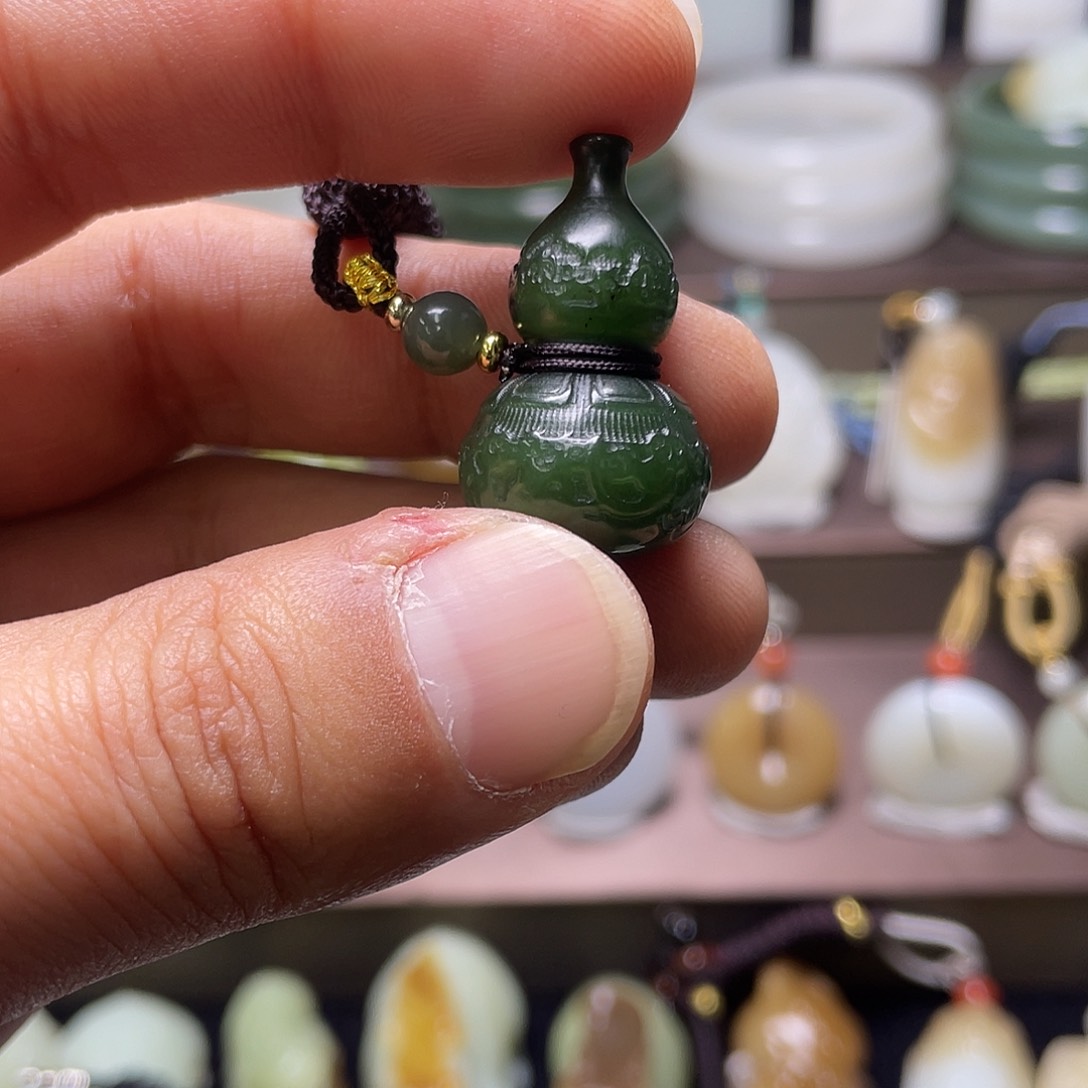 和田玉挂件未镶嵌