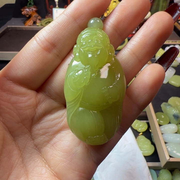 和田玉（黄玉）未镶嵌颈饰