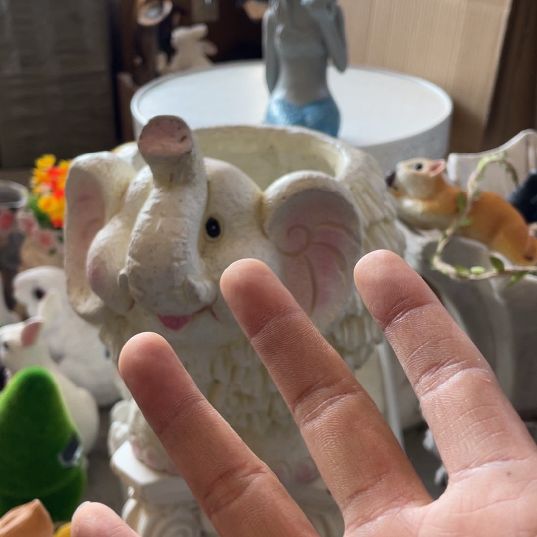 【闪购商品】氧化镁大号奶油大象盆
