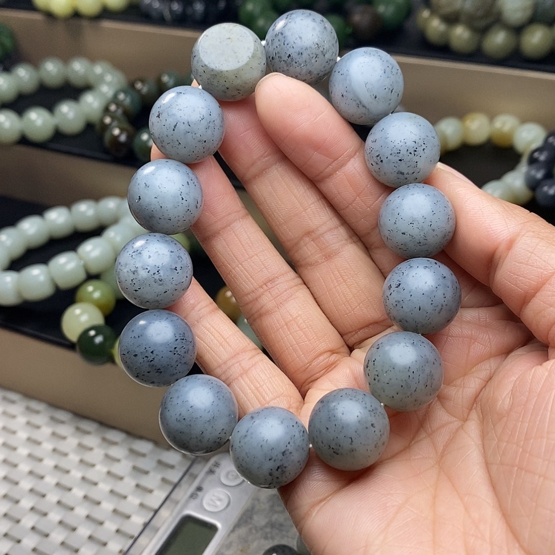 和田玉未镶嵌手链卡16