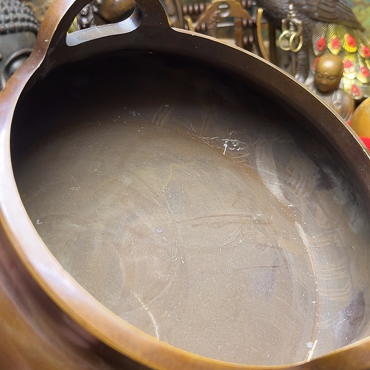 精美铜器批发档口