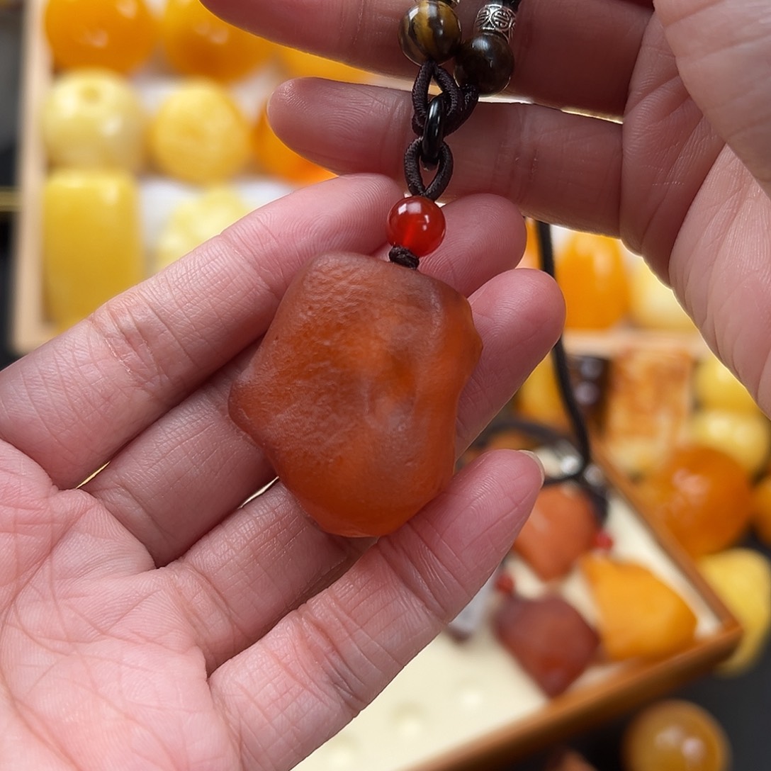 蜜蜡颈饰未镶嵌蜜蜡