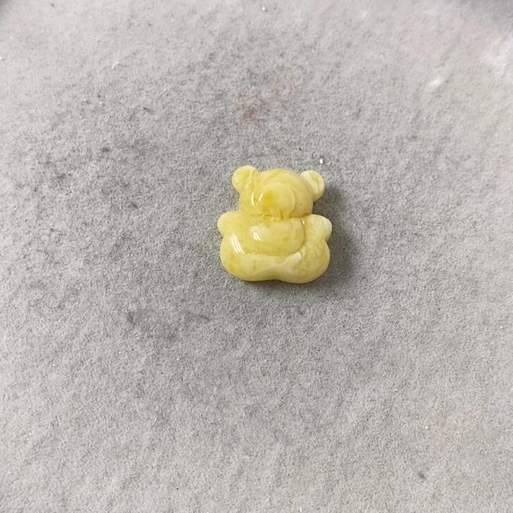 蜜蜡裸石未镶嵌吊坠