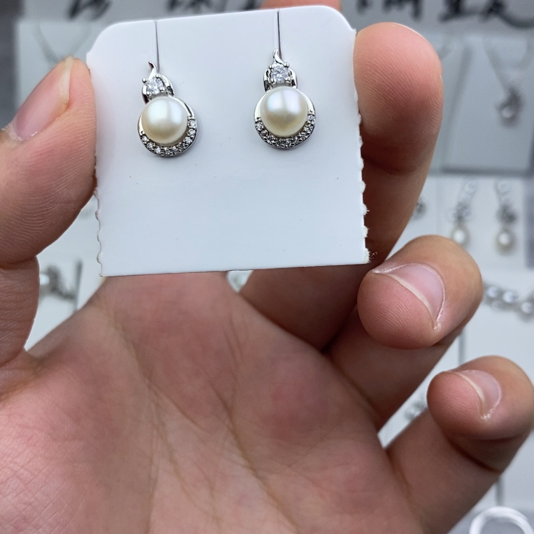 耳饰淡水珍珠未镶嵌