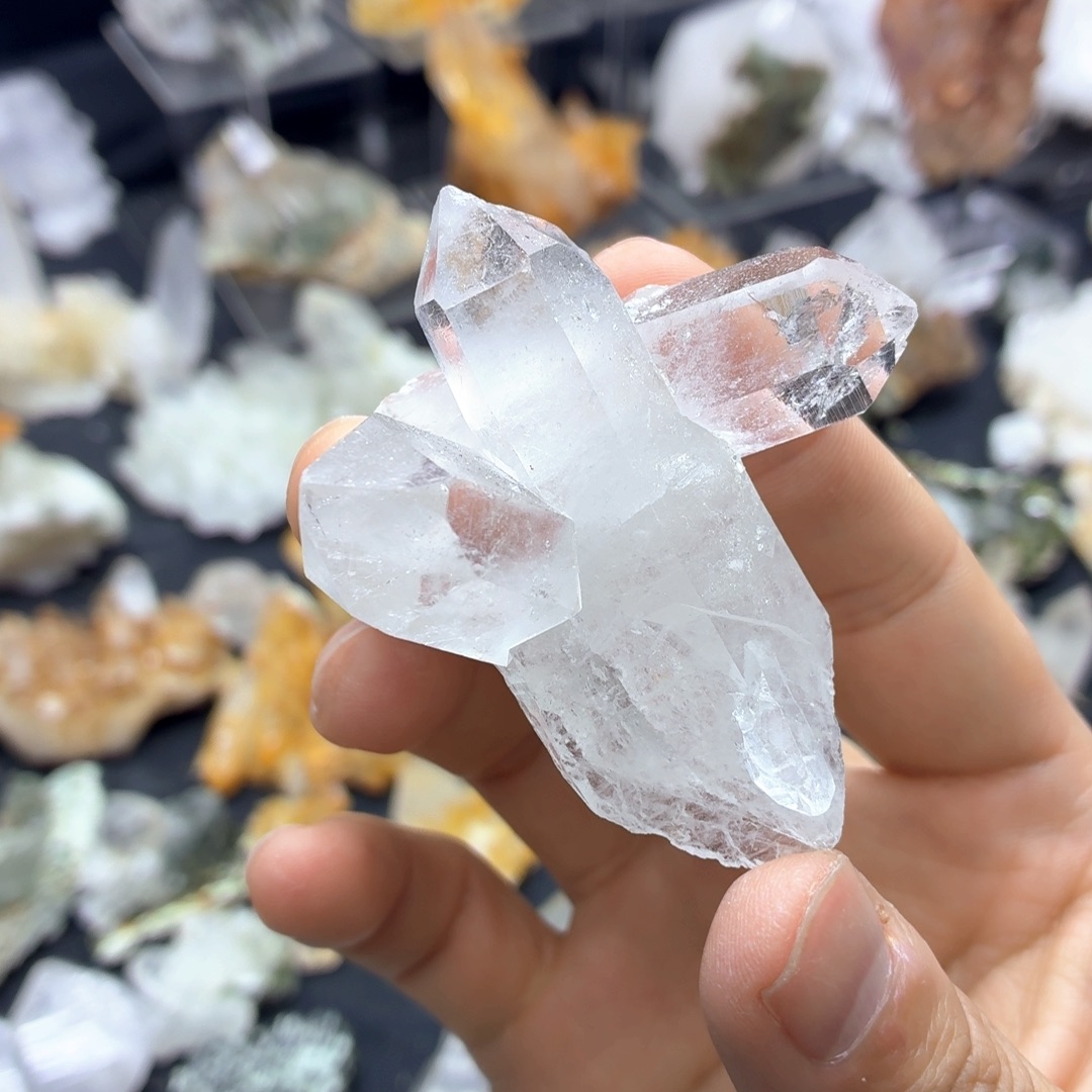 石材小驴的水晶飞机