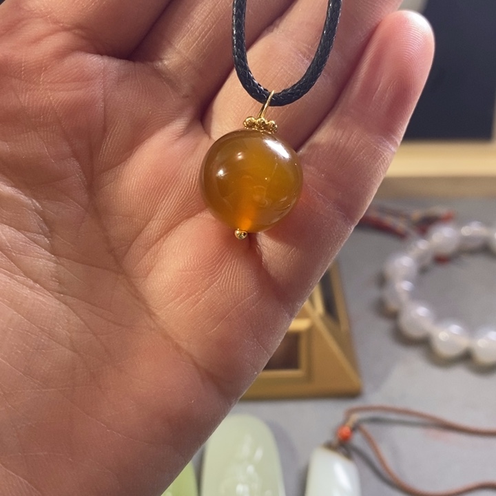 玛瑙/玉髓颈饰合金