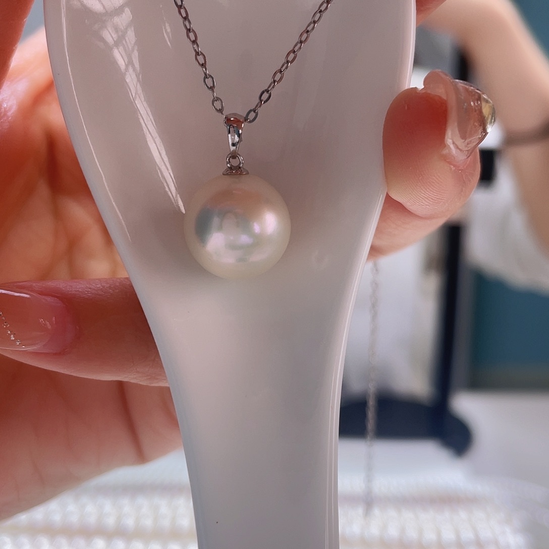 淡水珍珠颈饰18K金镶嵌