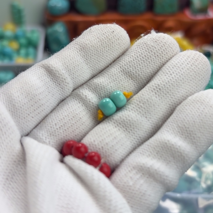 峰***云南红玛瑙未镶嵌手链