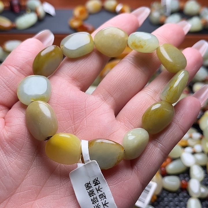 和田玉手链未镶嵌