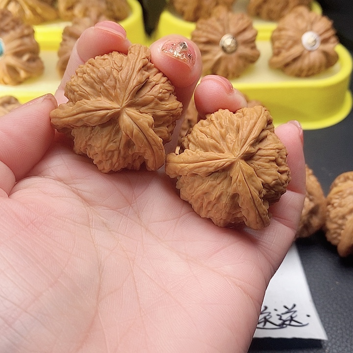 东***恭喜大哥喜提爱核