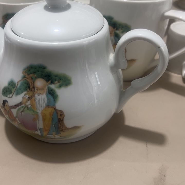 志***方瓷片陶瓷制品寿星壶瑕疵