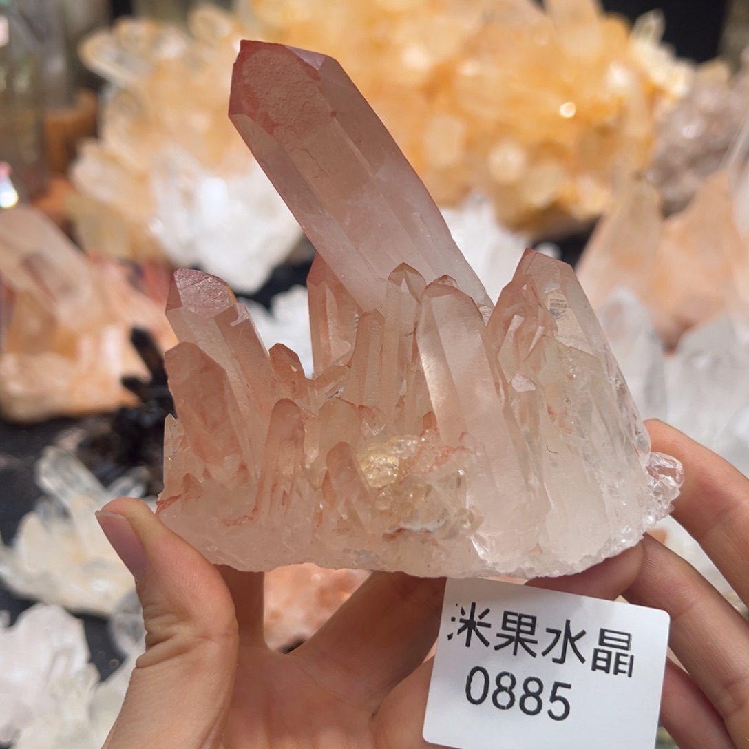 M***o水晶未镶嵌珠宝半成品